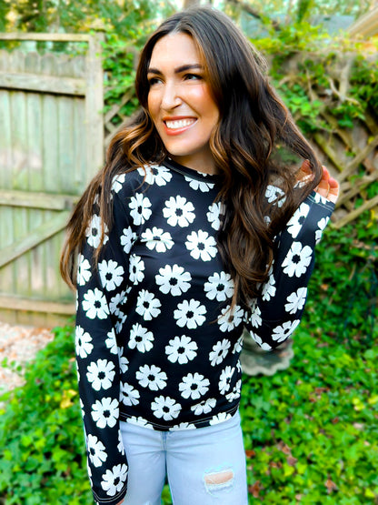 Delia Daisy Print Long Sleeve Top